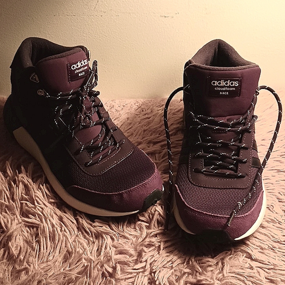 Adult Adidas sneakers